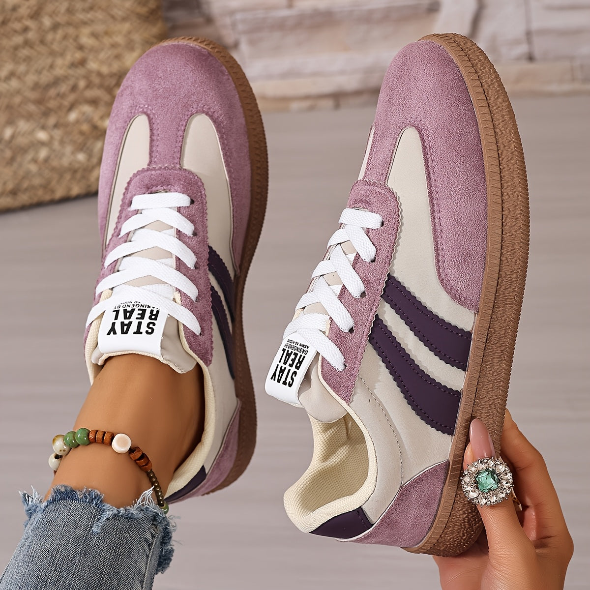 Women's Retro Low-Top Sneakers with Side Stripes