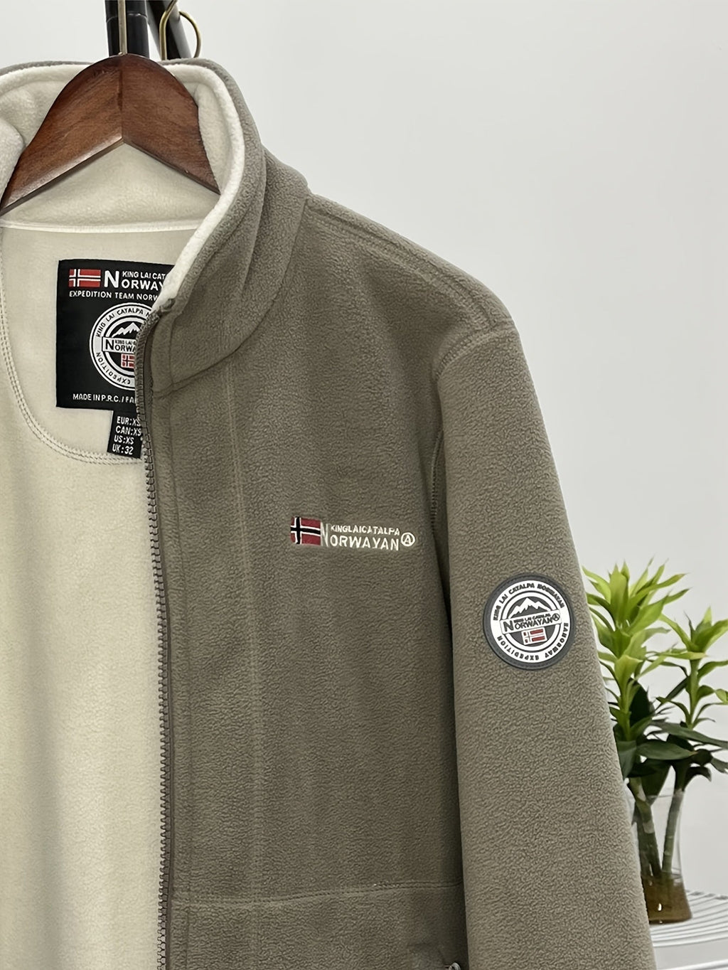 Men’s Full Zip Fleece Jacket with Stand Collar