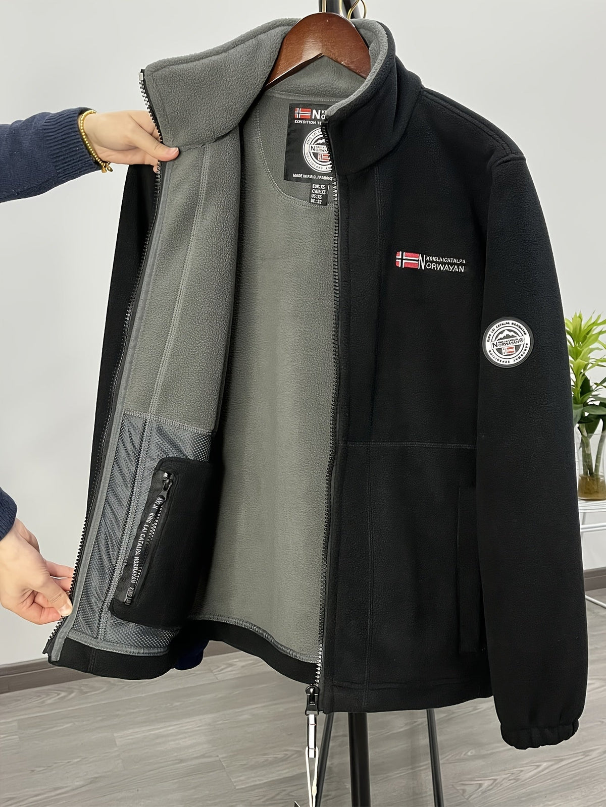 Men's Fleece Zip-Up Jacket with Stand Collar