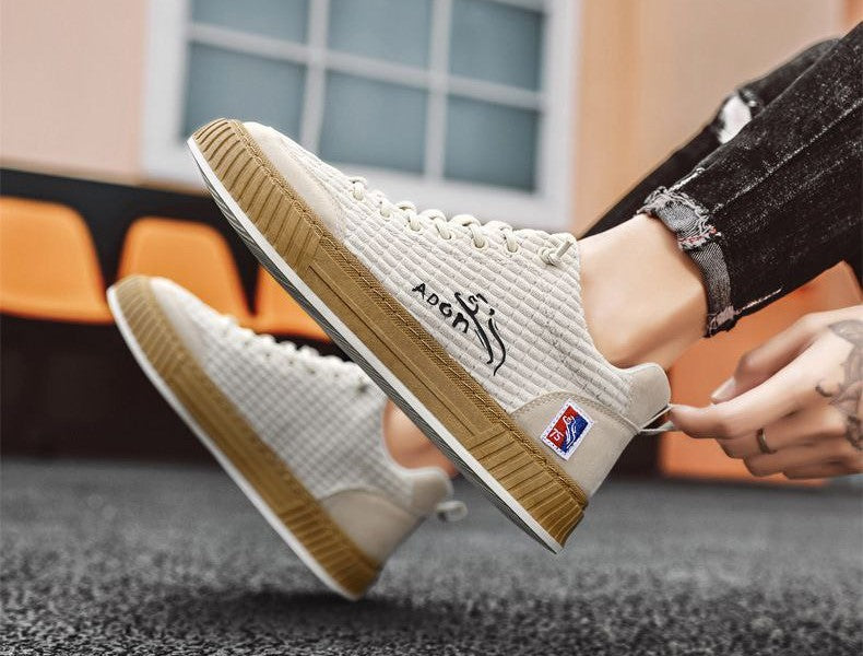 Men's Casual Lace-Up Sneakers with Textured Uppers