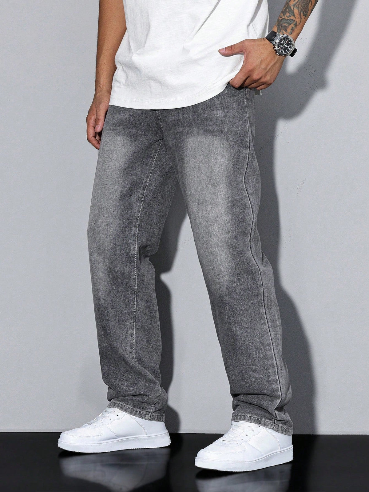 Men's Baggy Jeans with Straight Legs