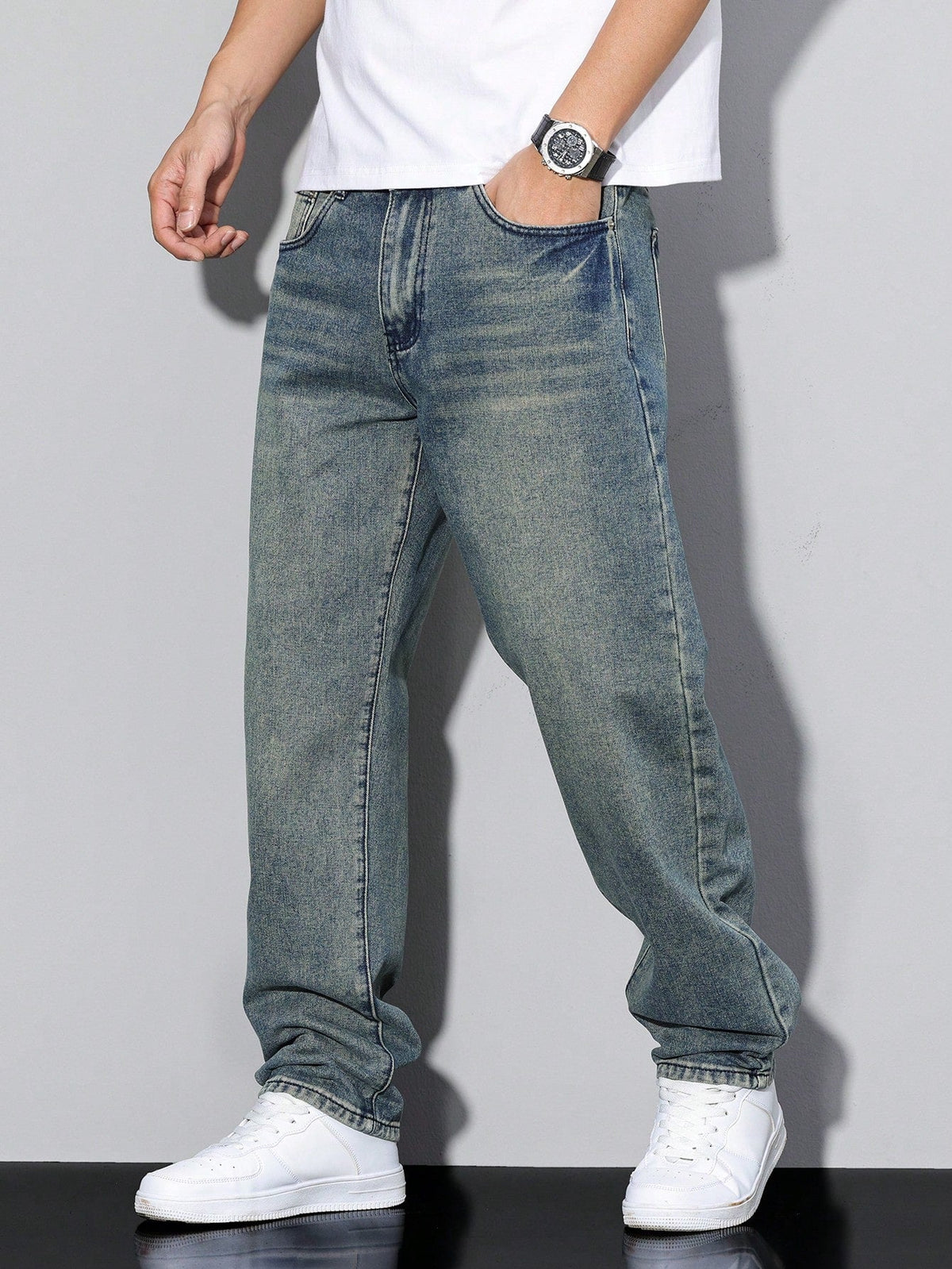 Men's Baggy Jeans with Straight Legs