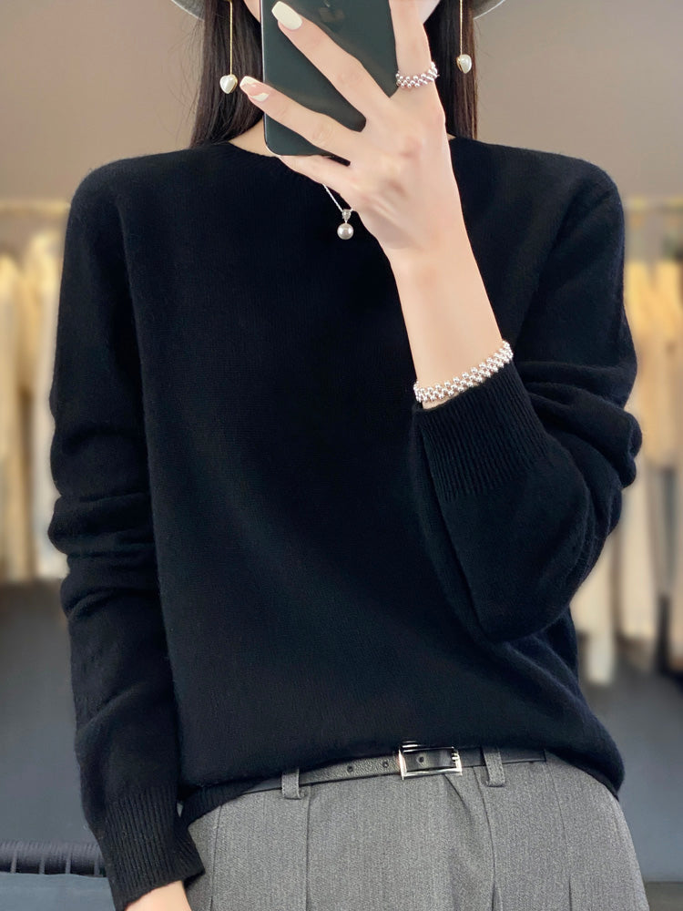 Women's Classic Crew Neck Knit Sweater