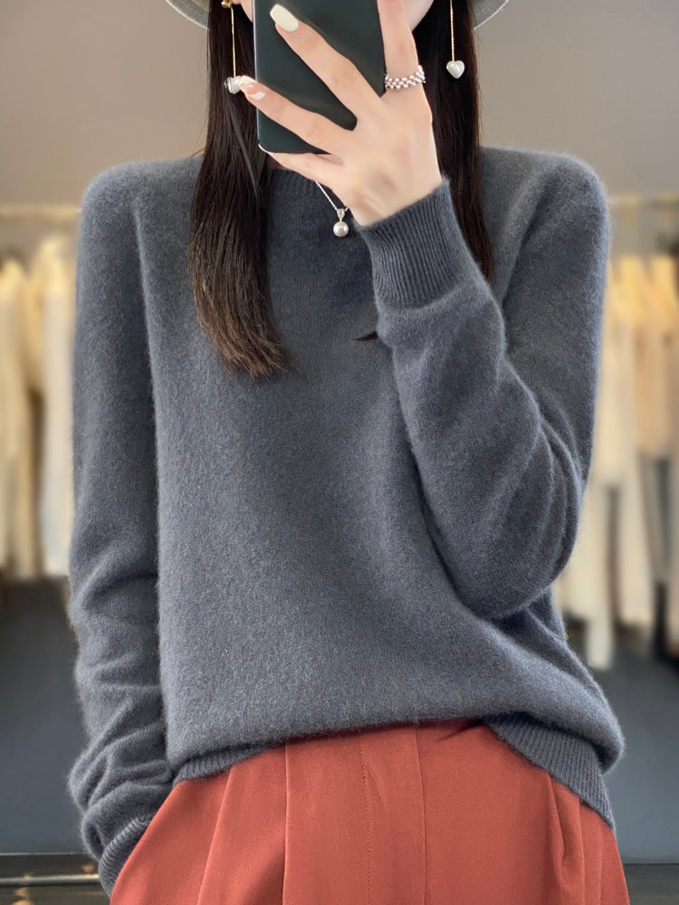 Women's Classic Crew Neck Knit Sweater